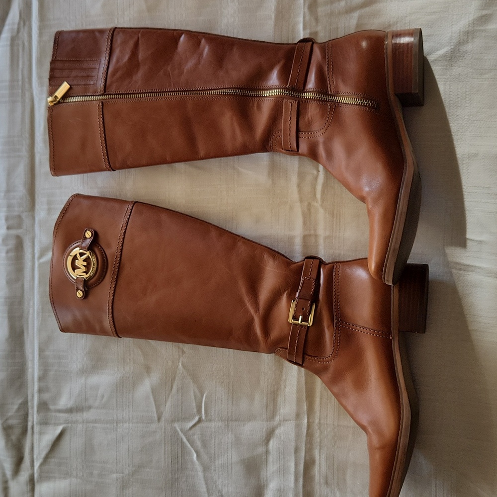MICHAEL KORS Logo Leather Cognac Riding Boots